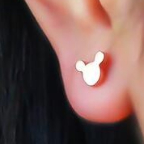 Mickey Mouse stud earrings - Picture 2 of 3